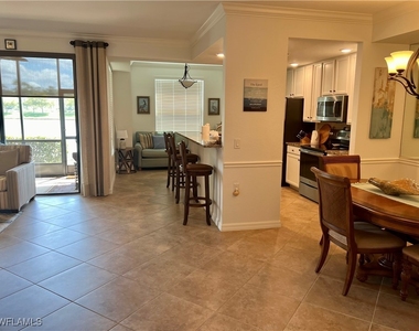 9518 Avellino Way - Photo Thumbnail 5
