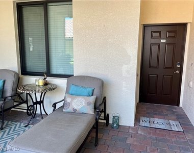 9518 Avellino Way - Photo Thumbnail 2