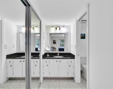 1055 Forest Lakes Drive - Photo Thumbnail 9