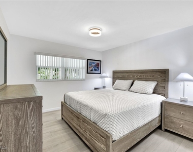 1055 Forest Lakes Drive - Photo Thumbnail 11