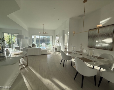 16885 Fairgrove Way - Photo Thumbnail 17