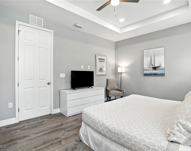 10140 Carolina Street - Photo Thumbnail 17