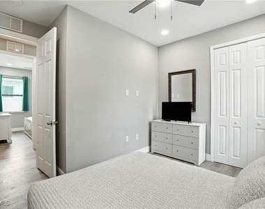 10140 Carolina Street - Photo Thumbnail 27