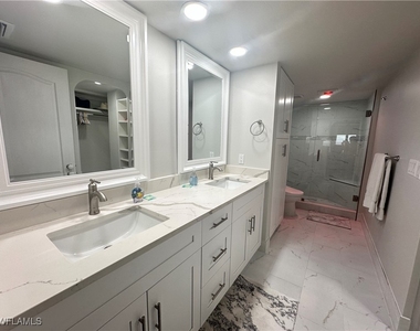 10951 Gulf Shore Drive - Photo Thumbnail 9