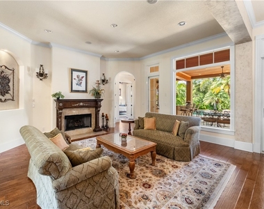 611 18th Avenue S - Photo Thumbnail 7