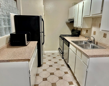2750 Holly Hall Street - Photo Thumbnail 7