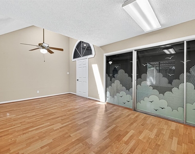 1535 Beaconshire Road - Photo Thumbnail 41