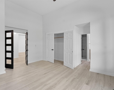 605 N Main Street - Photo Thumbnail 18