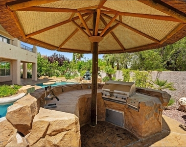 3010 Hammerwood Drive - Photo Thumbnail 7