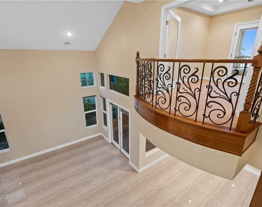 3010 Hammerwood Drive - Photo Thumbnail 16