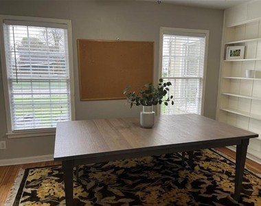 4000 Winfield Avenue - Photo Thumbnail 9