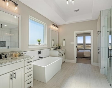 1607 Pebble Beach Lane - Photo Thumbnail 18