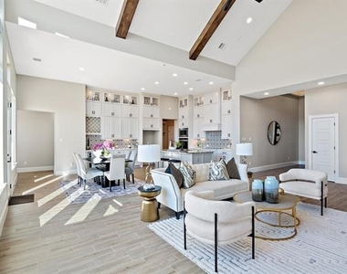 1607 Pebble Beach Lane - Photo Thumbnail 7
