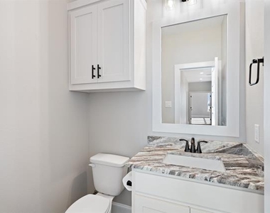 1607 Pebble Beach Lane - Photo Thumbnail 27