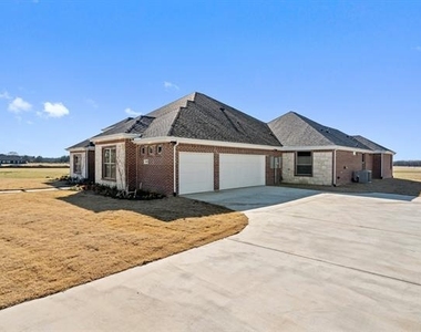 1607 Pebble Beach Lane - Photo Thumbnail 30