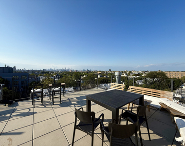 693 Chauncey Street - Photo Thumbnail 12