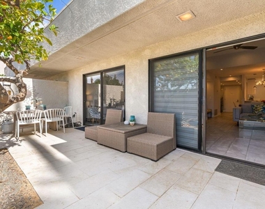 877 E Arenas Road - Photo Thumbnail 36