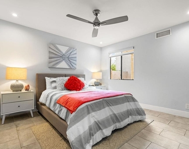 877 E Arenas Road - Photo Thumbnail 26