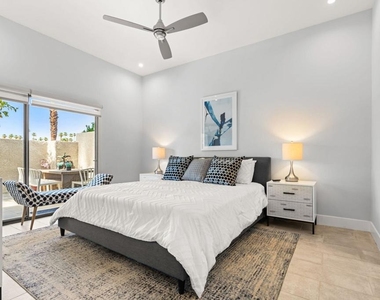 877 E Arenas Road - Photo Thumbnail 17