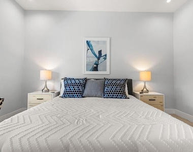 877 E Arenas Road - Photo Thumbnail 19