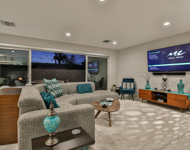 47956 Silver Spur Trail - Photo Thumbnail 45