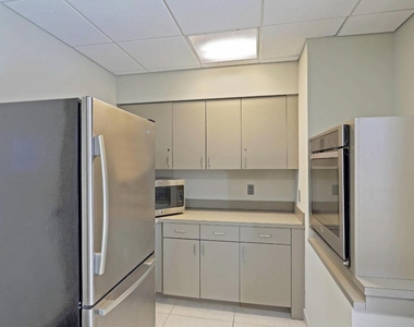 5550 N Ocean Drive - Photo Thumbnail 75