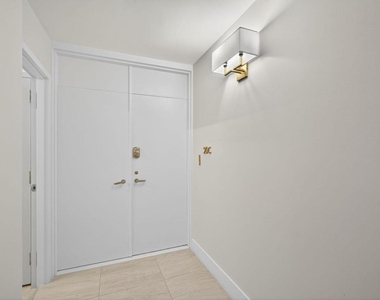 5550 N Ocean Drive - Photo Thumbnail 40