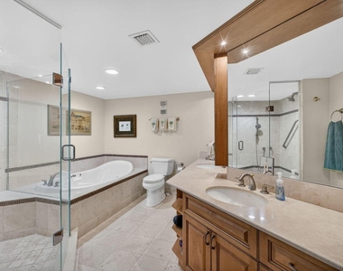 5550 N Ocean Drive - Photo Thumbnail 27