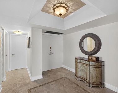 5550 N Ocean Drive - Photo Thumbnail 44