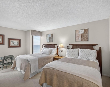 5550 N Ocean Drive - Photo Thumbnail 32