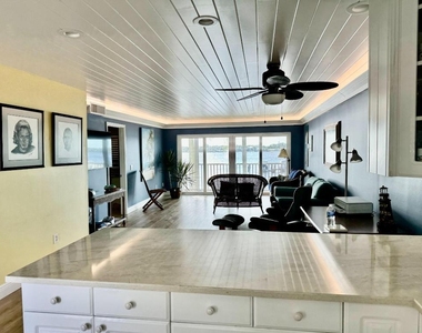 1868 Sw Palm City Road - Photo Thumbnail 7