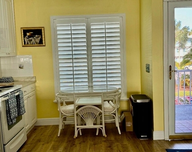 1868 Sw Palm City Road - Photo Thumbnail 9