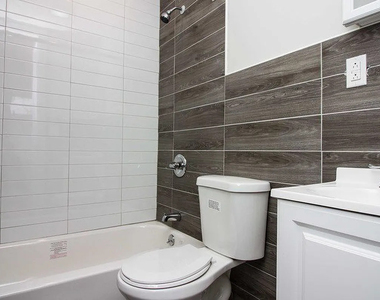640 Kosciuszko Street - Photo Thumbnail 8