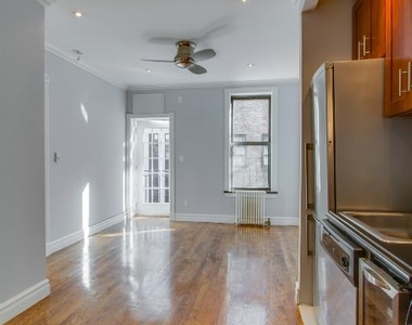 336 East 18th Street, Unit E3 - Photo Thumbnail 4