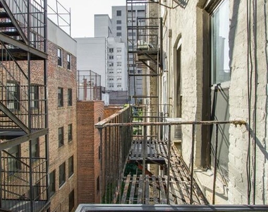 336 East 18th Street, Unit E3 - Photo Thumbnail 6