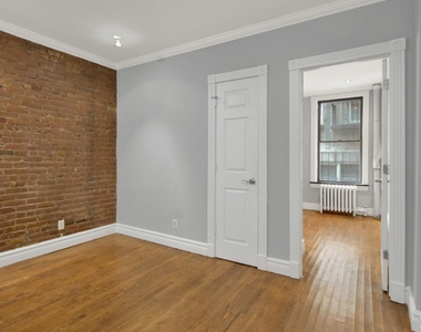 221 East 23rd Street, Unit 8 - Photo Thumbnail 2