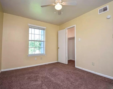 1400 Eagle Lake Road - Photo Thumbnail 3