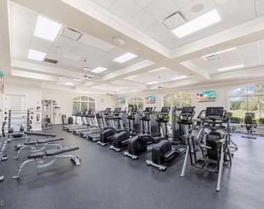 8217 Parkstone Place - Photo Thumbnail 46