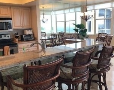 5550 Heron Point Drive - Photo Thumbnail 5