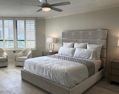6001 Pelican Bay Boulevard - Photo Thumbnail 3