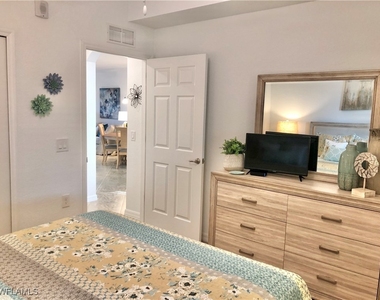 9596 Trevi Court - Photo Thumbnail 4