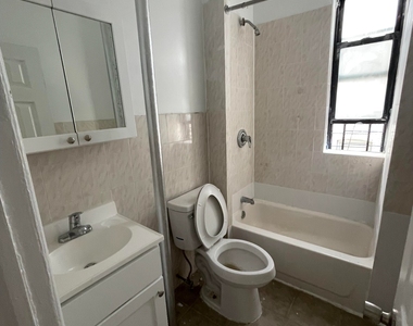 446 West 164th Street - Photo Thumbnail 10