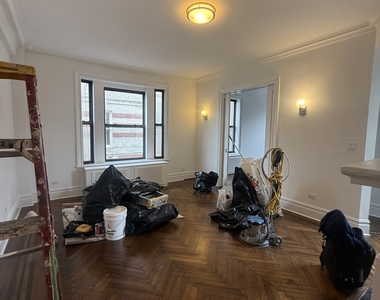 166 West 72nd Street - Photo Thumbnail 2