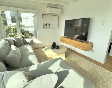252 Grandview - Photo Thumbnail 3