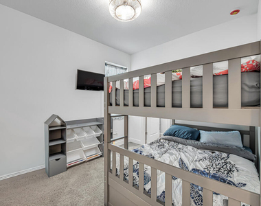 930 Sw Prairie Avenue - Photo Thumbnail 92