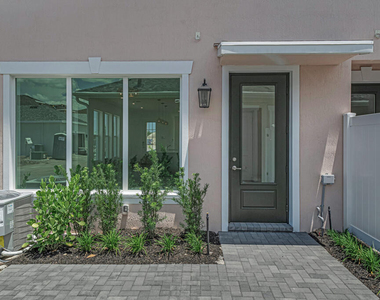 930 Sw Prairie Avenue - Photo Thumbnail 4
