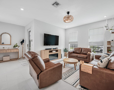 930 Sw Prairie Avenue - Photo Thumbnail 66