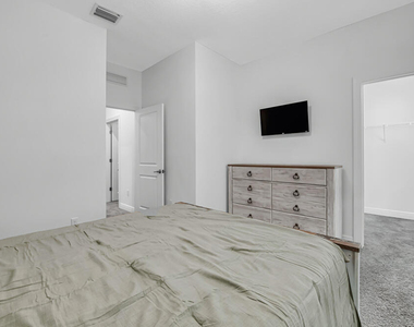 930 Sw Prairie Avenue - Photo Thumbnail 52