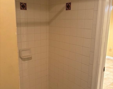 7208 Purple Avenue - Photo Thumbnail 5