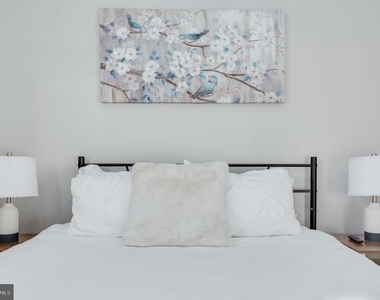 1255 Raum Street Ne - Photo Thumbnail 20